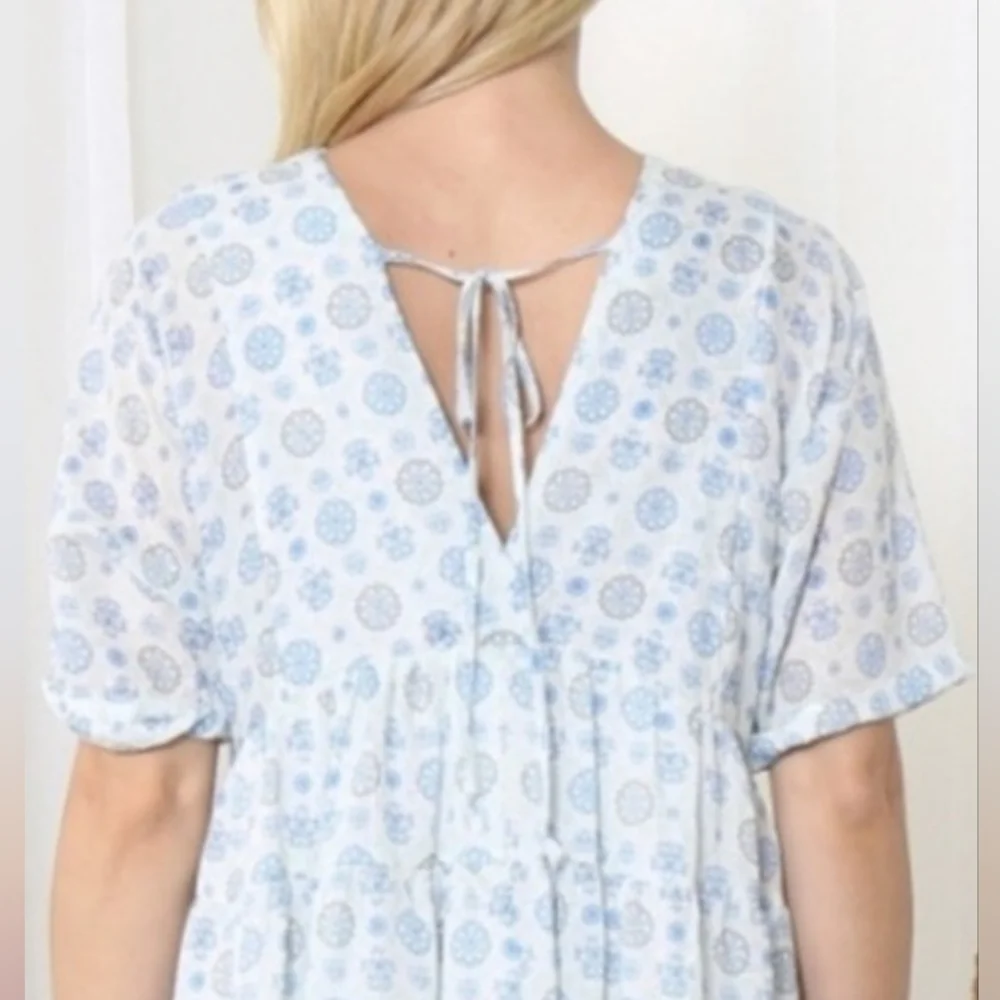 HERSY MEDALLION PRINT BABYDOLL DRESS M NWOT - Picture 3 of 13
